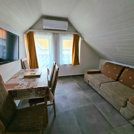 Regina Apartman Hegykő Εξωτερικό φωτογραφία